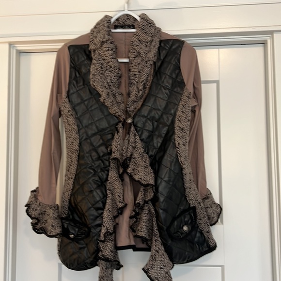 Amazing taupe and chocolate brown leatherette cardigan sweater. - Picture 2 of 5